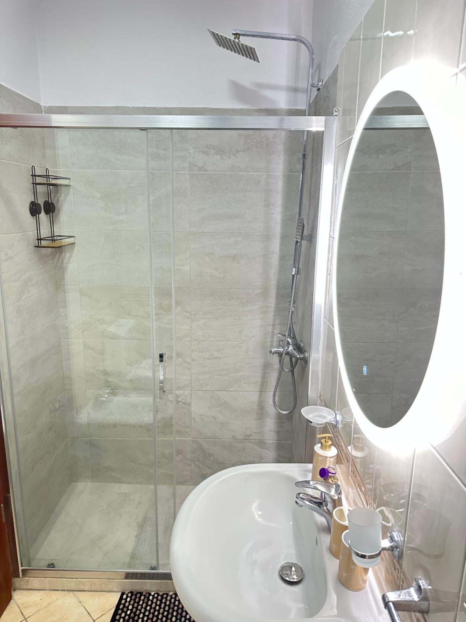 Apartament Dora Tirana
